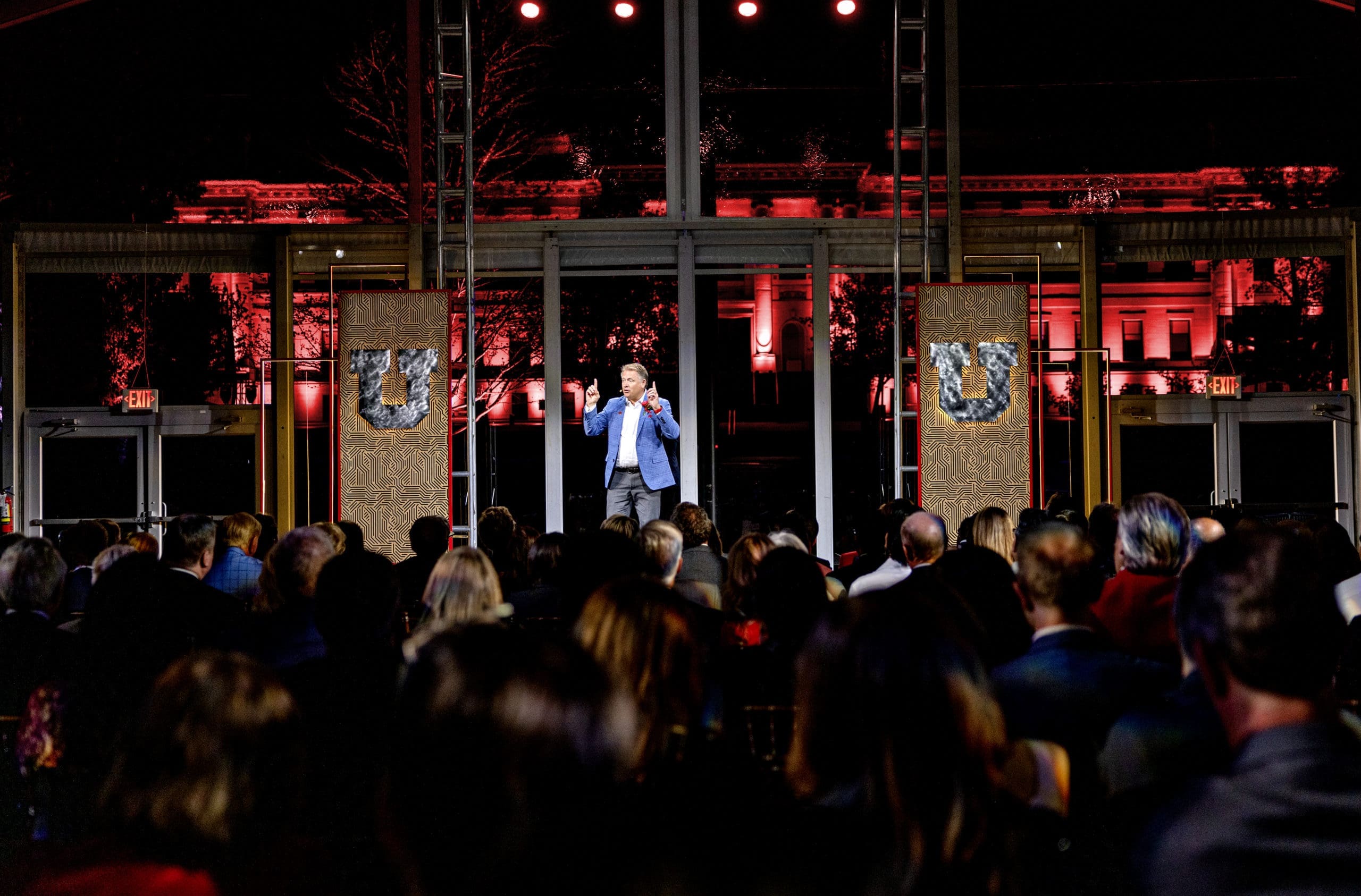 President Randall Stage Wide President Randall Stage Wide
