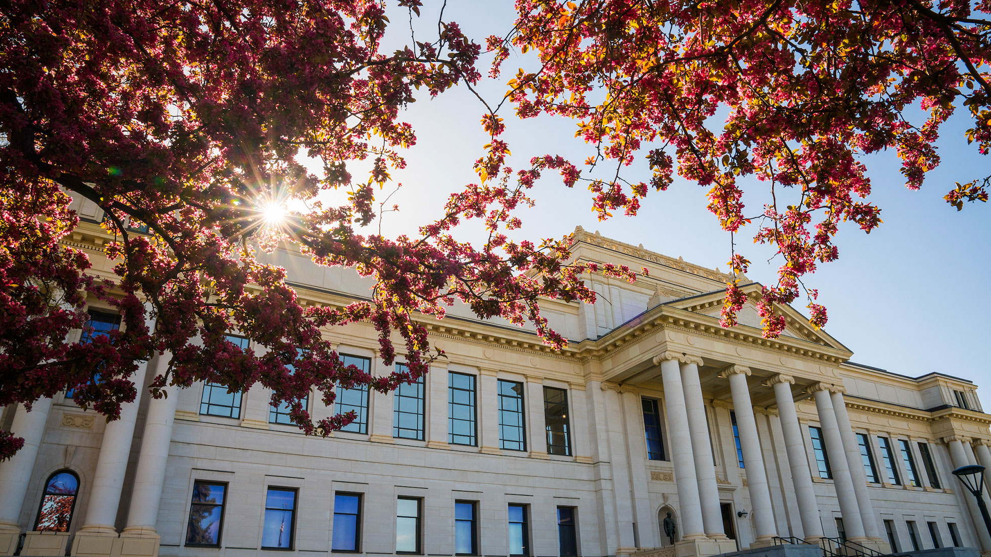 U surpasses $750 million in research funding